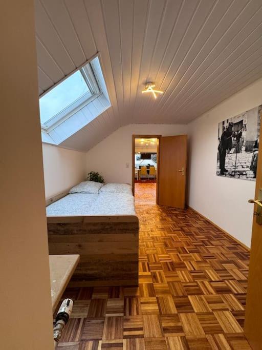 Casa Italia Apartment Оберасбах Екстериор снимка
